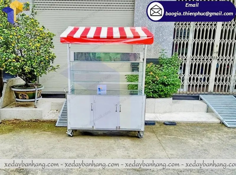 đặt làm xe đẩy inox bán cá viên