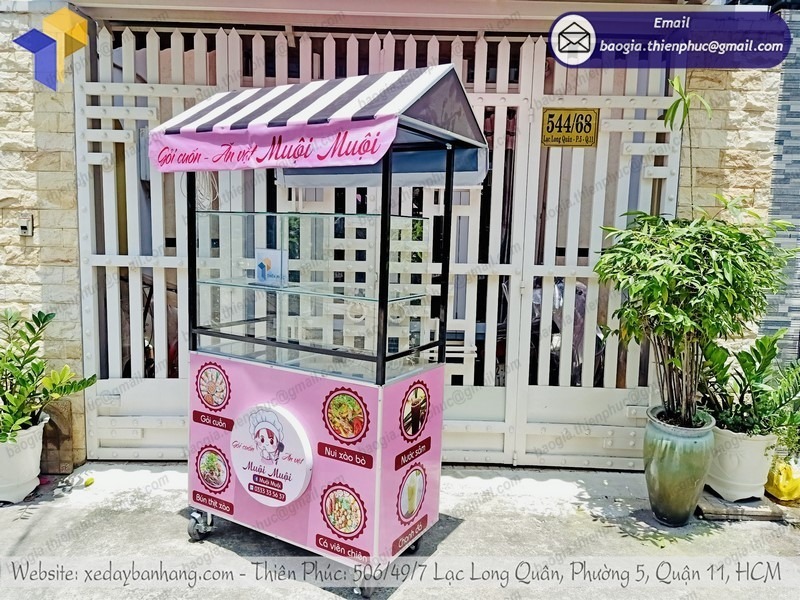 hình ảnh xe sắt bán cá viên chiên