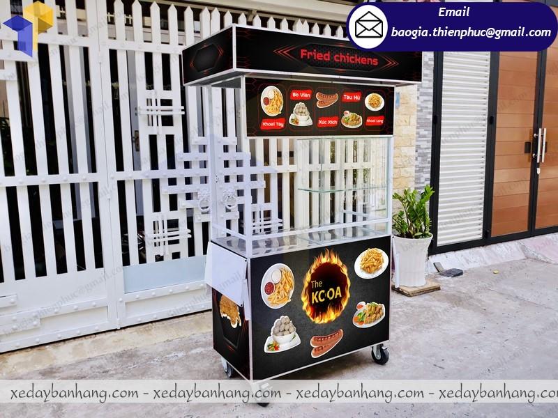 mẫu tủ trưng bày xiên que đẹp