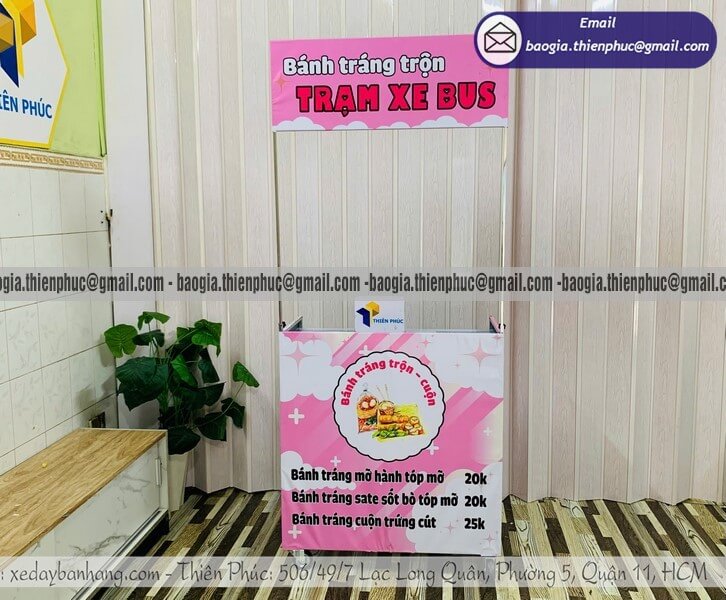 xe bán bánh tráng trộn
