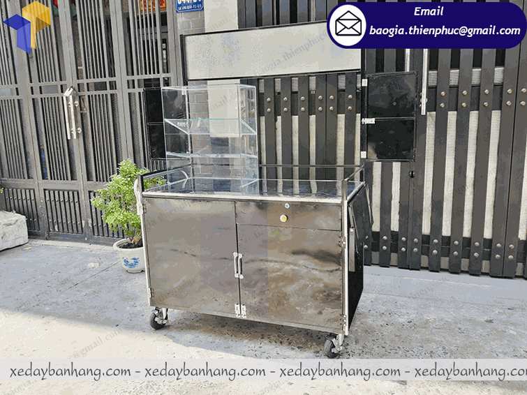 thiết kế xe đẩy bán xiên que cá viên