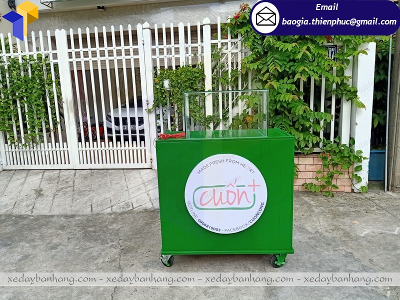 Tủ gỗ bán đồ ăn vặt giá rẻ Tủ gỗ bán đồ ăn vặt cần thơ