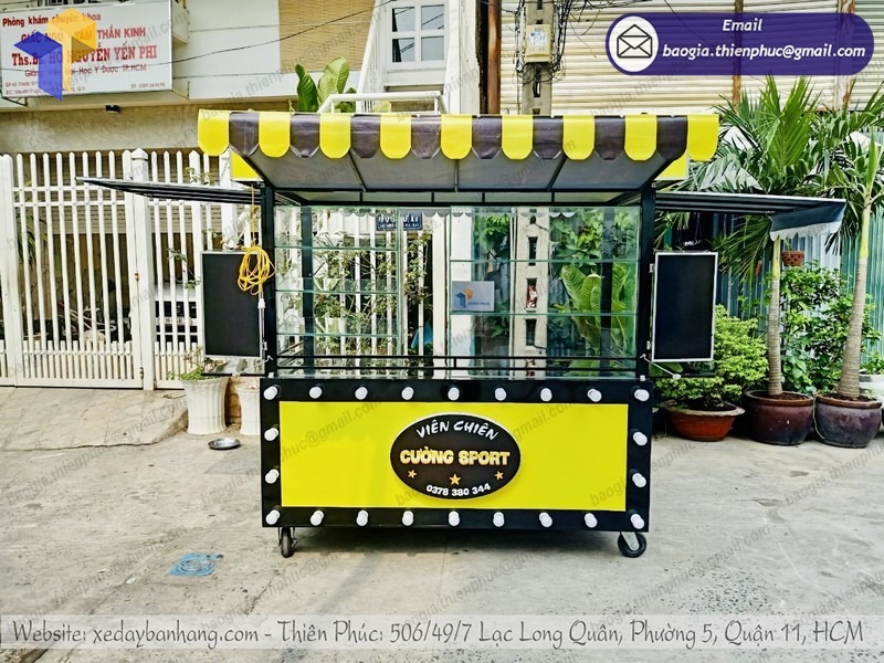 xe bán cá viên chiên bằng sắt xe bán cá viên chiên bằng sắt