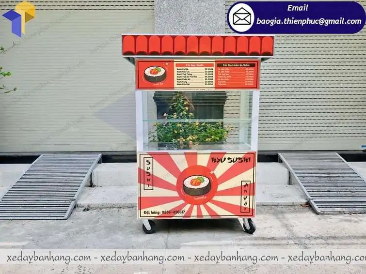 xe bán cơm cuộn bằng sắt xe bán cơm cuộn bằng sắt