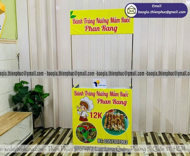 xe bán đồ ăn vặt vỉa hè