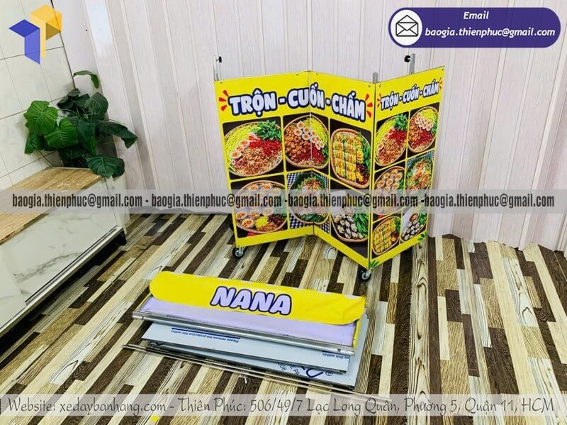 xe bán đồ ăn gấp gọn
