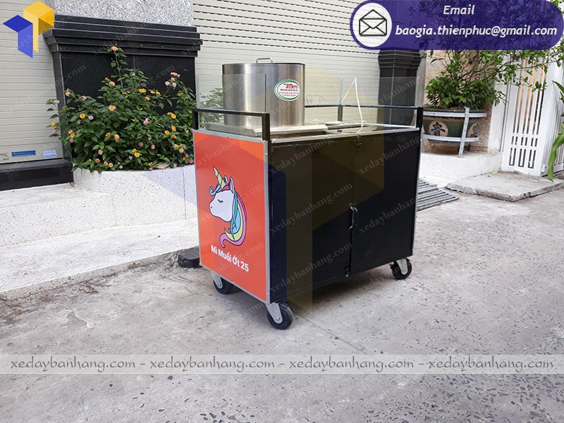 xe bán thức ăn nhanh