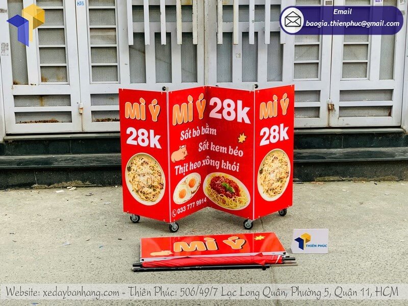 xe đẩy bán hàng lưu động